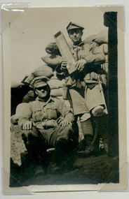 soldiers posing, red cliffs00202.tif