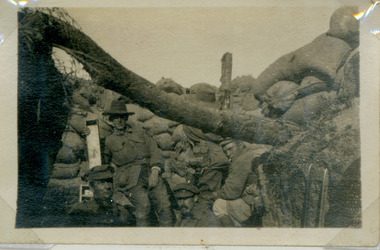 soldiers in trench, red cliffs00207.tif