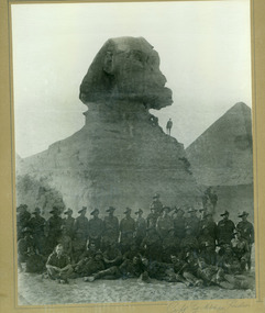 group soldiers posing infront of sphinx, red cliffs00217.tif