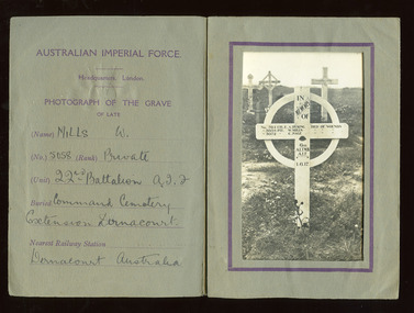 grave of soldier with description, robertson thomas145.tif