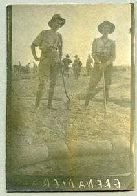 soldiers posing at trench, robertson thomas152.tif