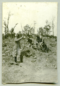 soliders firing mortar, robertson thomas176.tif