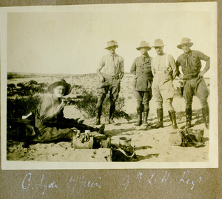 group of soldiers posing, mountjoy069.tif