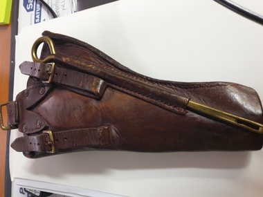 Memorabilia - Uniform gun holster, cc 1914-1918