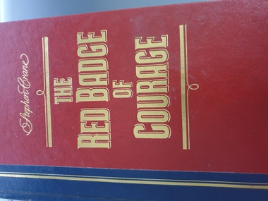 hard cover fiction book, The Red Badge of Courage, 1983 original novel 1895