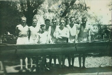 Black and white photograph, Lightweight Eight: 1947-48 season
