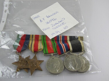 NZ War Service Medal 1939-1945