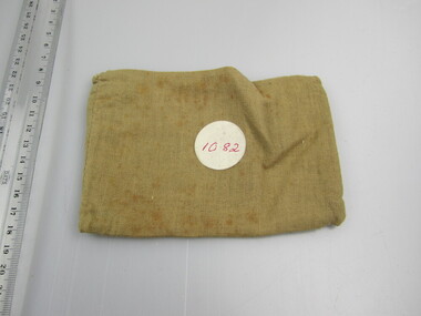 Shell Dressing Bag
