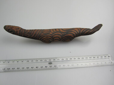 Wooden Carved Ornament (Lizard)