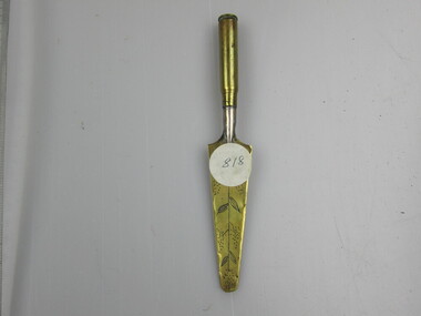 Trench Craft - Cake Server replica