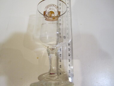 Glass - "Footscray RSL Bowling Club"