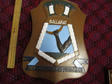 Crest - "HMAS Ballarat"