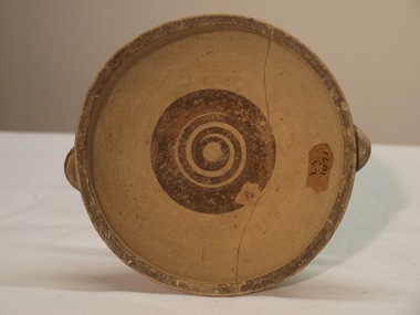 DIsh, 1050 - 750 BCE