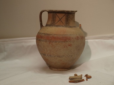 Neck Amphora, 1050 - 600 BCE
