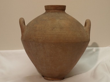 Plain Ware, 750 - 650 BCE