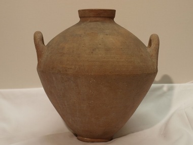Plain Ware, 750 - 650 BCE
