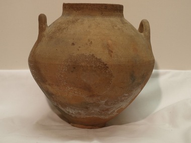Biconical Amphora, 750 - 600 BCE