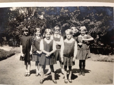 Photograph - original, Form IVa, 1927