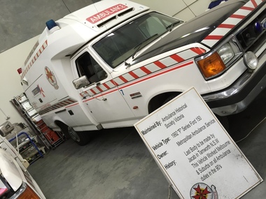 Vehicle, motor, Ambulance, Ford 150, F series, 1992, 1992