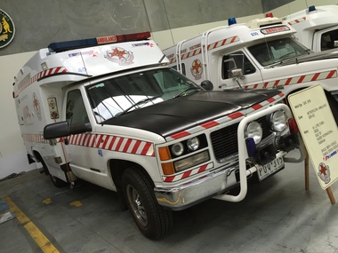 Vehicle, motor, Ambulance, GMC 3500 (General Motors Corporation), 1999, 1999