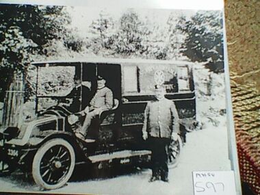 Photograph, Ambulance, 1909, Renault, Circa 1909