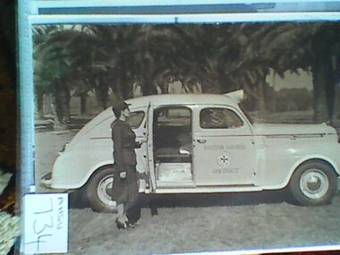 Photograph, Ambulance Car, Eastern Suburbs District, September 1942