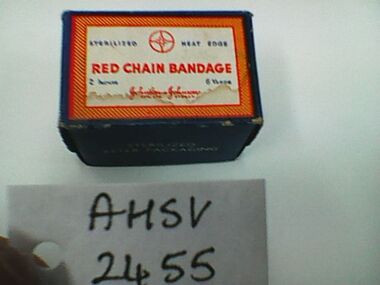 Box, Bandage, Red Chain, Johnson & Johnson Pty Ltd, UNKNOWN