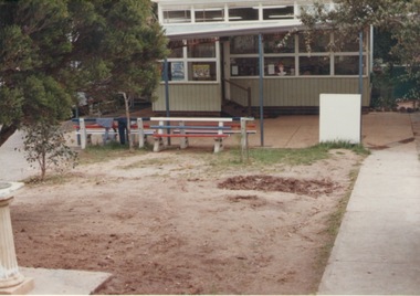 Photograph, Bulla Primary school, c 1985 - 86