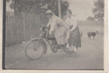 Photograph, c1920s