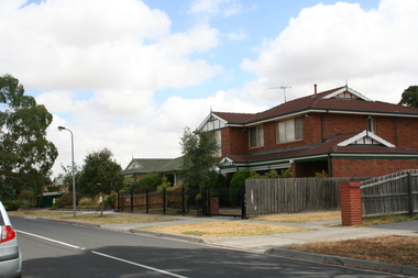 Photograph, Rosa McCall, Anderson Road, Sunbury, February 2014