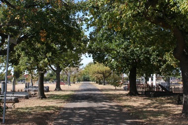 Photograph, Rosa McCall, Sunbury Cemetery, 2014