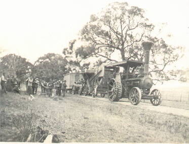 Photograph, Traction engine