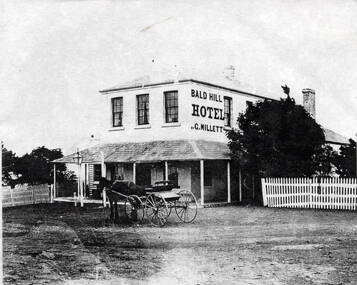 Photograph, Bald Hill Hotel