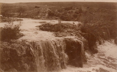 Postcard, Mill Falls