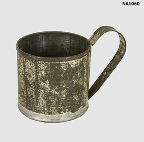 Tin Cup with handle