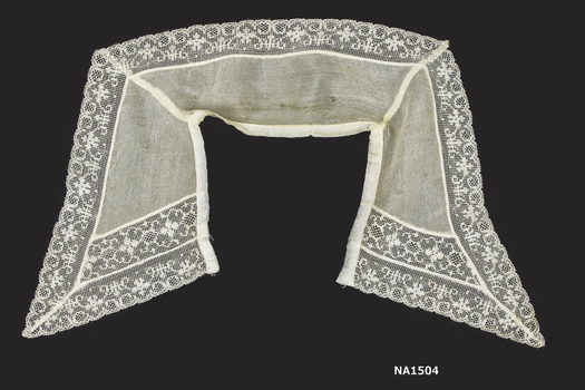 Cream square necked collar of silk voile trimmed with cotton fillet machine lace. 