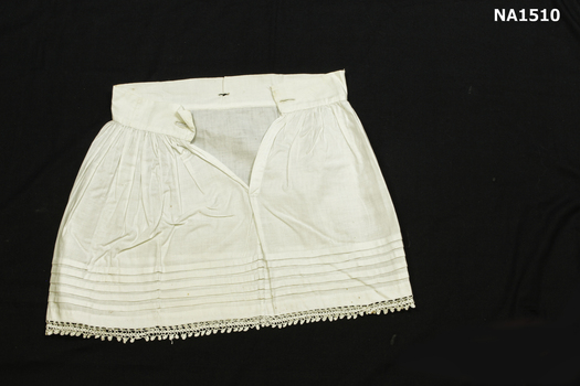 Child's white cotton half petticoat.