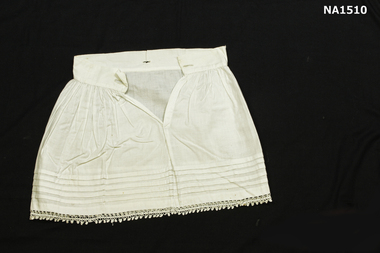 Child's white cotton half petticoat.