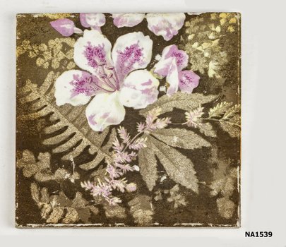 Square floral tile
