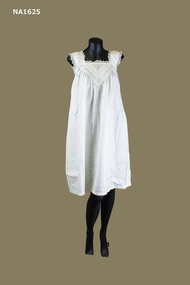 Child's white cotton sleeveless Nightdress. 