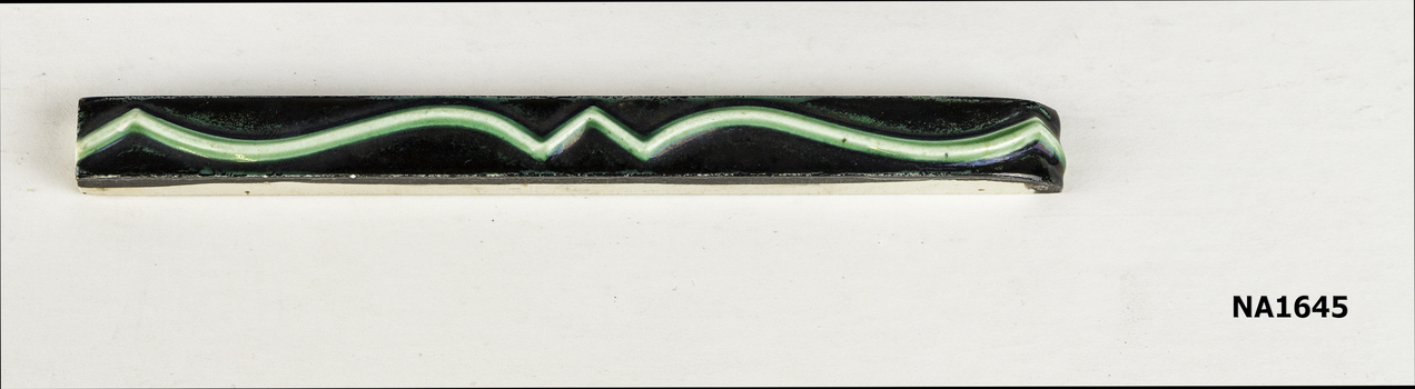 Border tile