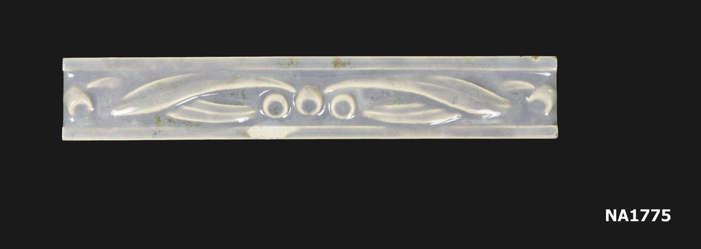 Ceramic tile