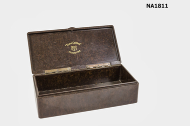 Large brown bakelite box with lid. 