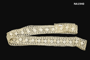 Ecru linen needlelace piece 