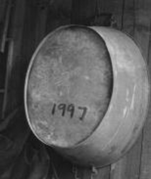 Large galvanised steel tub 