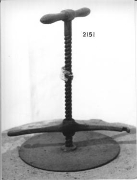Round flat metal disc 