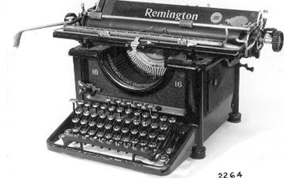 Manual Typewriter.