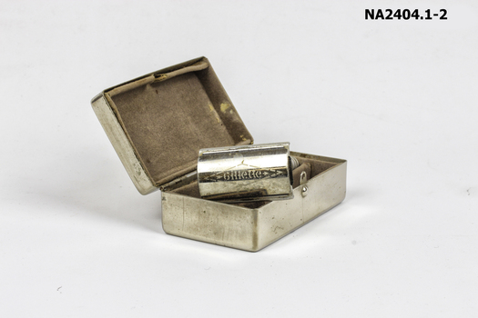 Razor