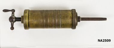 Grease gun