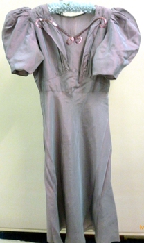 c 1930s Mauve shot silk taffetta with puff sleeves, 